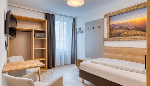 Single Room