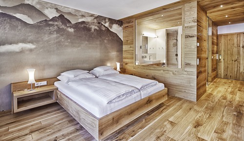 Junior Double Room, Balcony, Mountain View