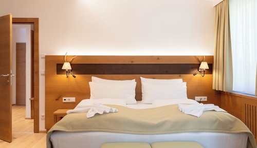 Deluxe Suite, 1 Bedroom, Non Smoking, Balcony