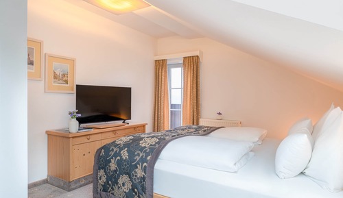 Standard Suite, 1 Bedroom, Non Smoking, Balcony