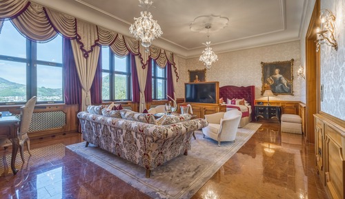 Royal Suite, 1 King Bed, Terrace, City View