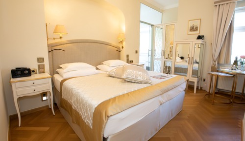 Romantic Double Room, 1 King Bed, City View