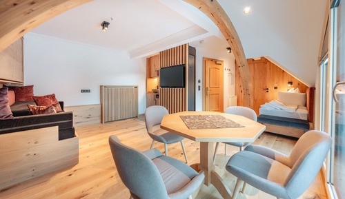 Family Room (38m2)