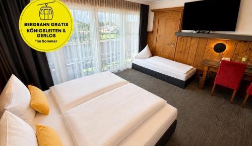 Superior Triple Room