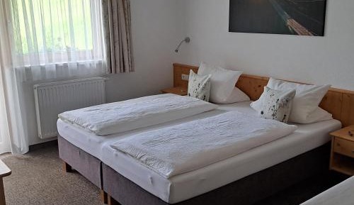 Triple Room with Mountain View