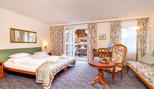Standard Double or Twin Room with Balcony