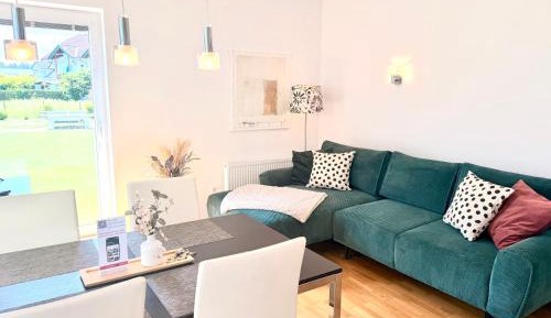 Deluxe Two-Bedroom Apartment B