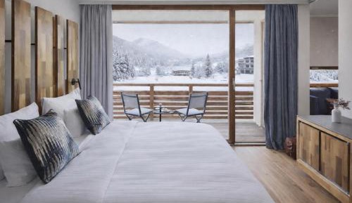 Nassfeld Family Suite with Mountain View and Balcony