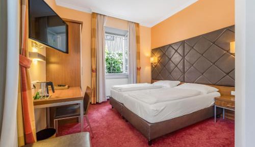 Small Double Room