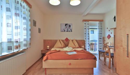 Double Room with Mountain View