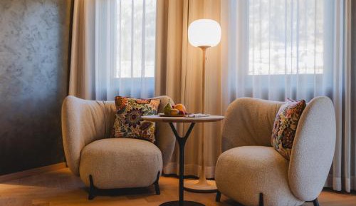 Superior King Suite