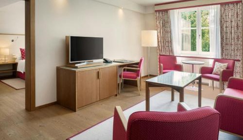 Grand Suite with ETAGE7 Access