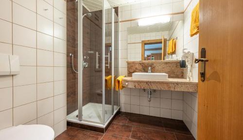 Deluxe Double Room with Bath