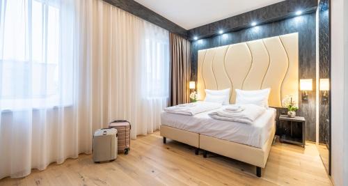 Double Suite with Sofa Bed