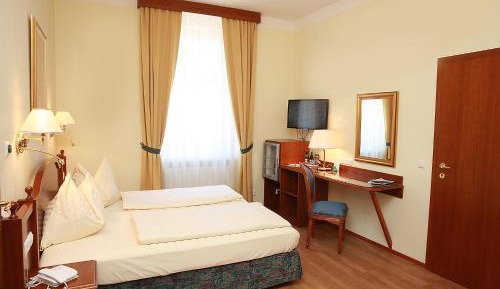 Double Room - Disability Access