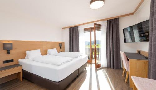 Comfort Double Room with Balcony - Annex
