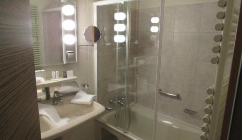 Double Room (1 Adult) with Balcony and Lake View
