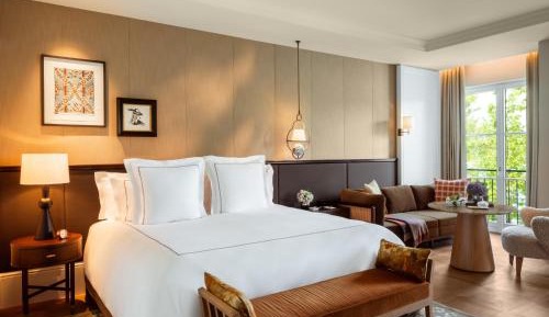 Deluxe Junior Suite Lakeview