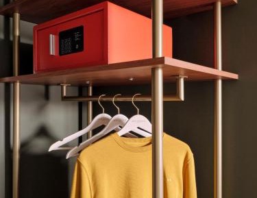 Medium Twin Room