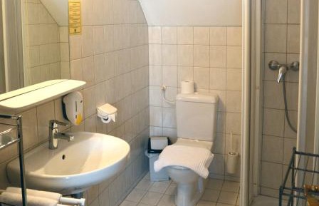 Double Room with Shower