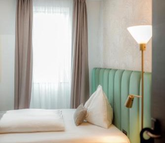 Standard Single Room with Shower