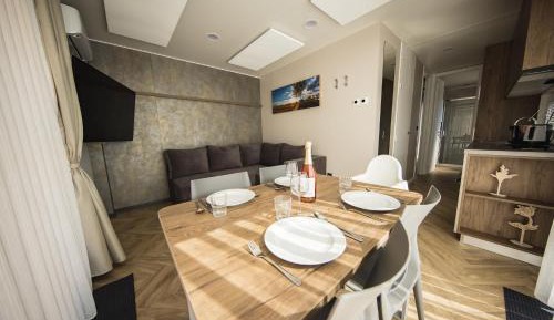 Superior Chalet