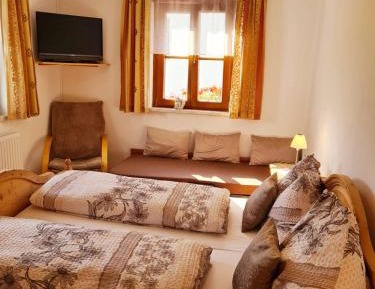 Double Room with Balcony (3 Adults)
