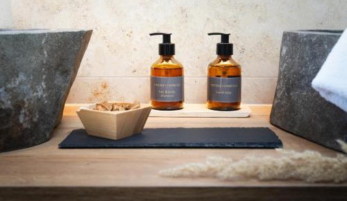 King Room with Spa Bath