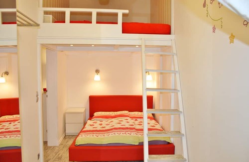 Landstrasse Apartment | GoVienna Belvedere Apartment