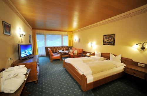 Hintertux Hotel | Thermal Badhotel Kirchler