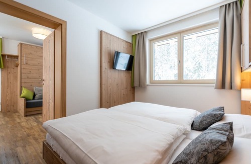 Saalbach Ski Chalet | Chalet in Saalbach Near Ski Lift