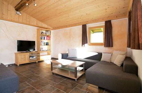 Hopfgarten Markt Ski Chalet | Gorgeous Chalet with Hot Tub in Tyrol