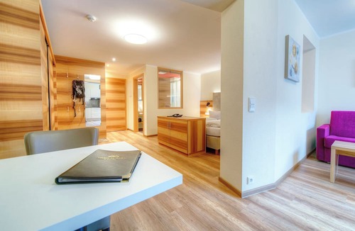 Vorderlanersbach Hotel | Aparthotel Dorfplatzl