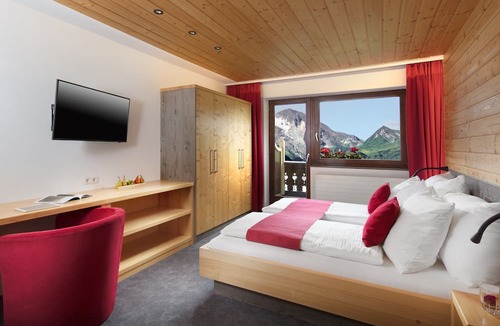 Juns Hotel | Hotel Höhlenstein