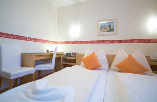 Klagenfurt am Woerthersee Hotel | Hotel Zlami - Holzer