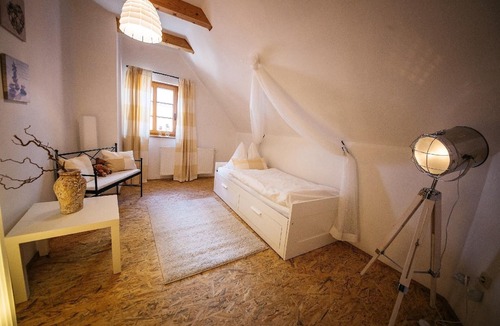Unterlibitsch House | Holiday House in Feistritz Ob Bleiburg with Sunny Terrace