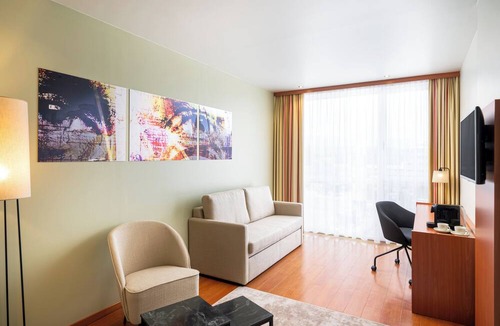 Wals Hotel | Leonardo Hotel Salzburg Airport