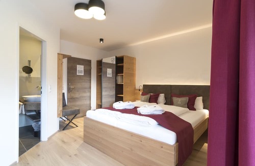 Matrei in Osttirol Hotel | Naturhotel Outside