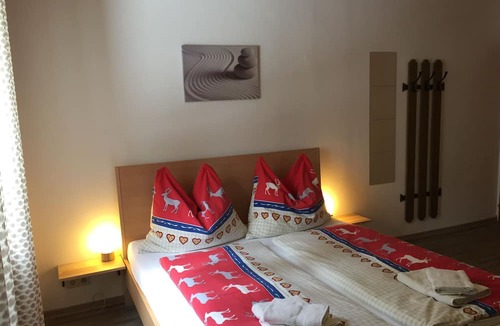 Lake Pressegger House | Pension Waldkrieber