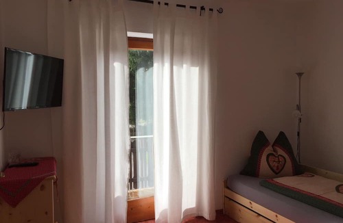 Lake Pressegger House | Pension Waldkrieber