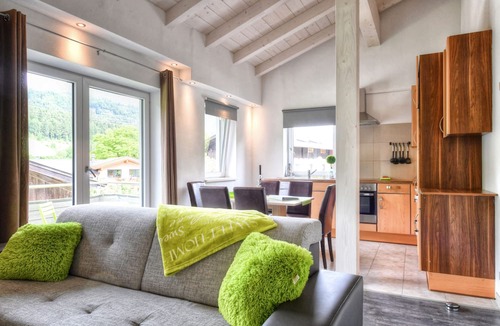 Lofer Apartment | Wonderful new vacation apartment for 2-7 persons. 4 Edelweiss