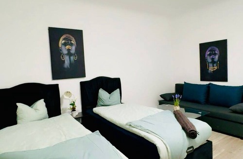 Klosterneuburg Apartment | 2BR 1LR Apartment for 5 Peaceful Stay