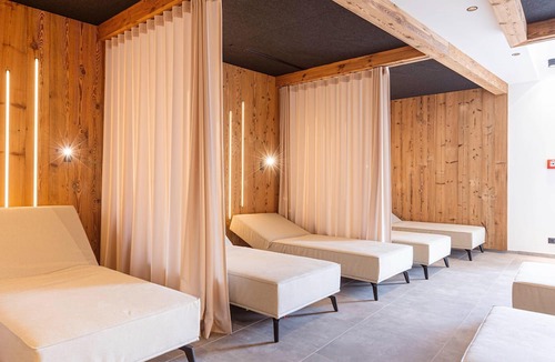 Fiss Apartment | Exclusive Apartment With Terrace