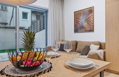 Roßau Apartment | Living No. 5 by GT7