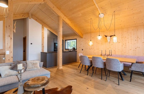 Predlitz-Turrach Ski Chalet | Beautiful Chalet With Sauna and hot tub