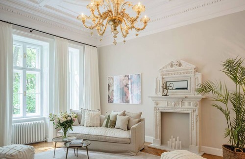 Alservorstadt Apartment | luxury apartment at the Vienna Votiv Church with an idyllic garden view