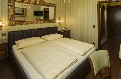 Klagenfurt am Woerthersee Hotel | Hotel Palais Porcia