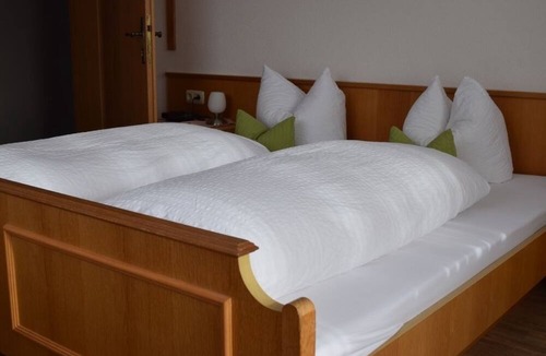 Obsteig House | Gasthof Pension Aschlandhof
