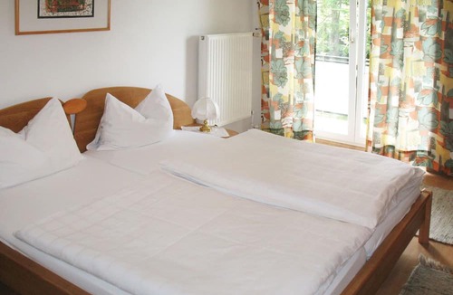 Goritschach Apartment | Nice apartment for 4 people with WIFI, TV, terrace and pets allowed