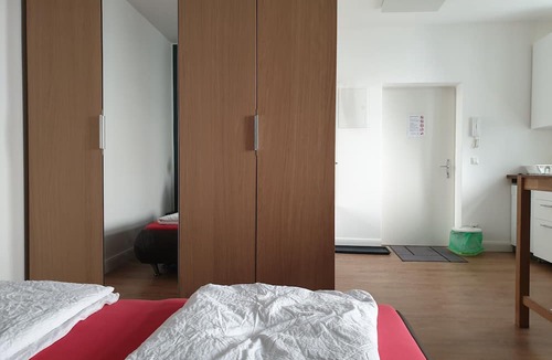 Brigittenau Condo | Studio Residence Friedensbrücke